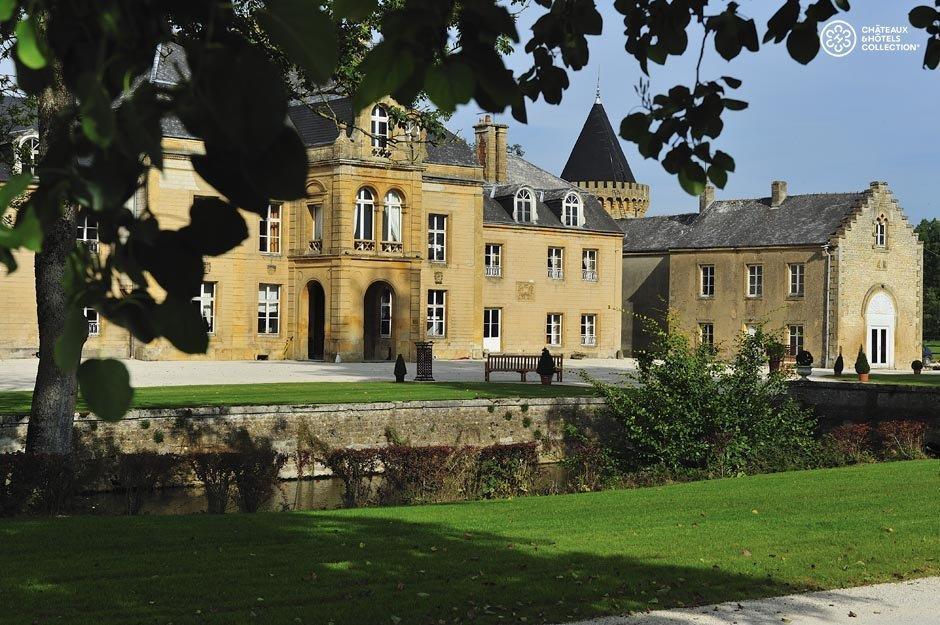 Le Domaine Chateau Du Faucon Donchery Buitenkant foto